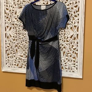 Donna Morgan modern dress